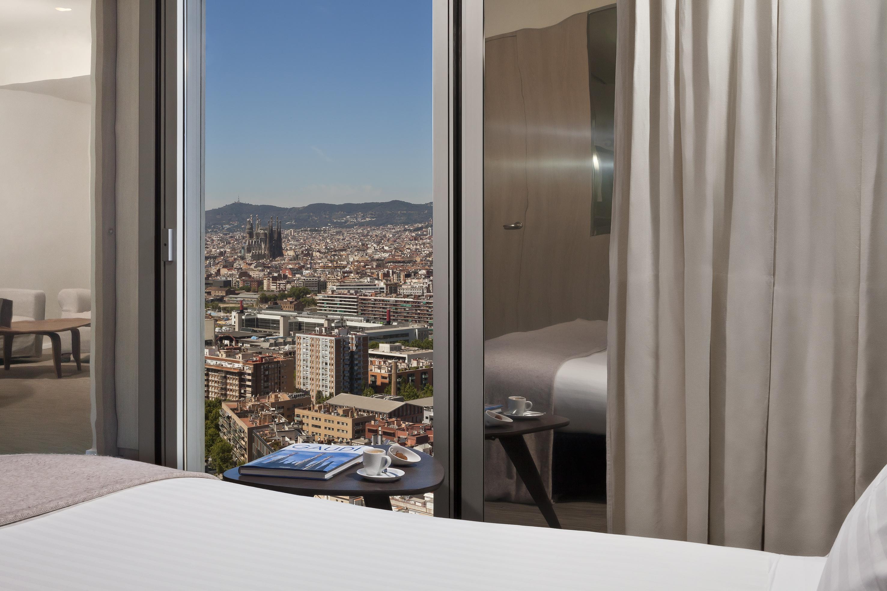 The Level At Melia Barcelona Sky Hotel Ngoại thất bức ảnh