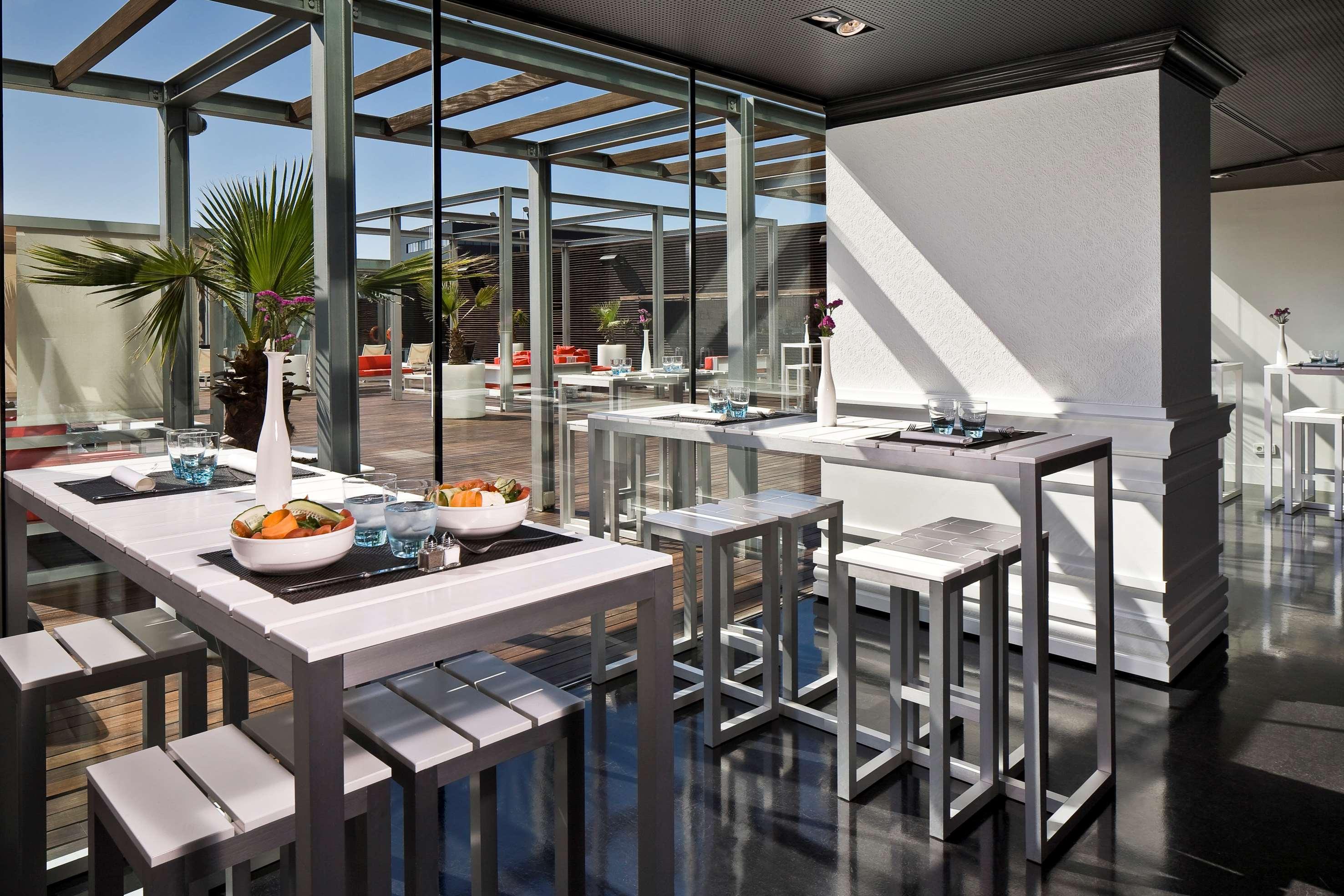 The Level At Melia Barcelona Sky Hotel Ngoại thất bức ảnh