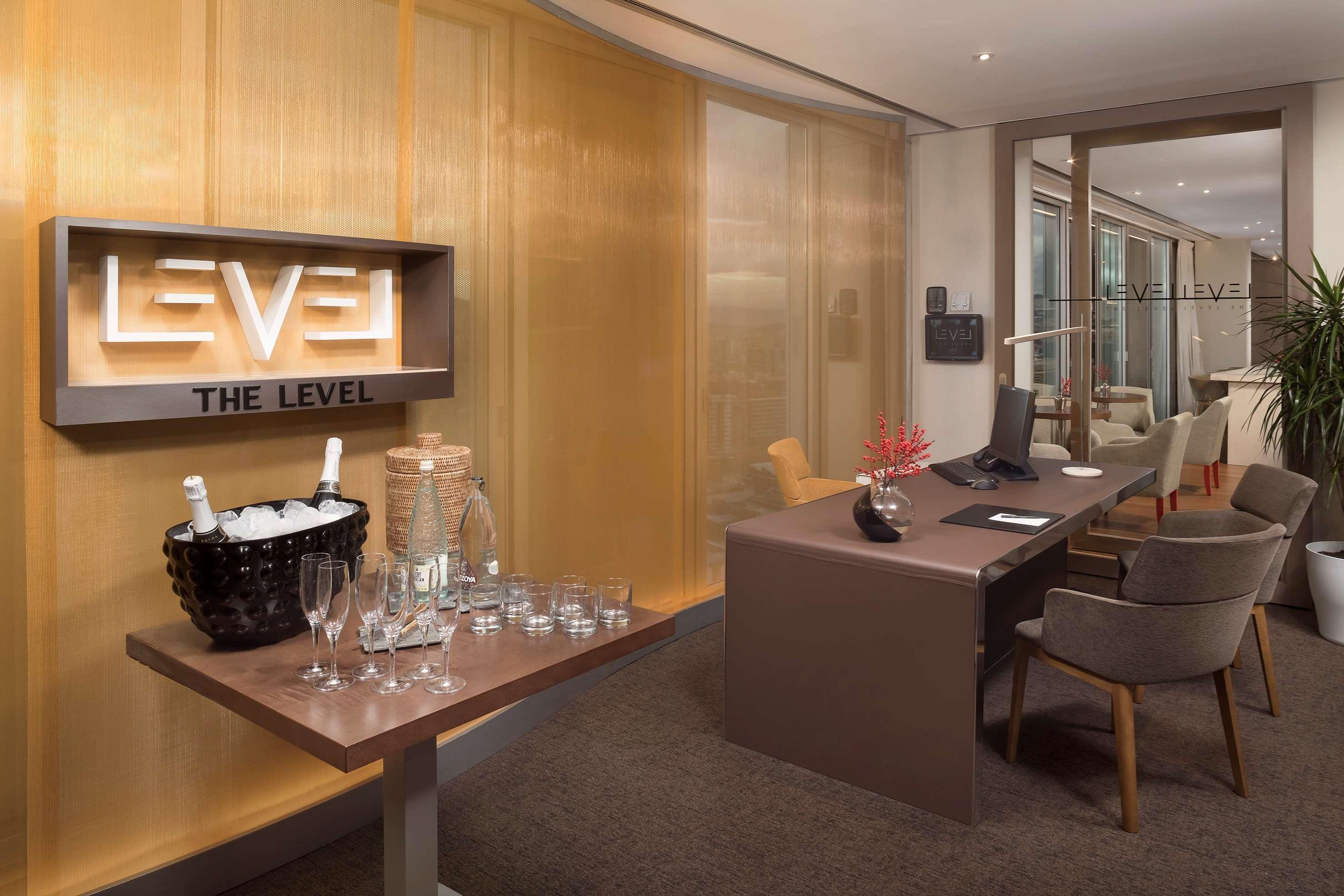 The Level At Melia Barcelona Sky Hotel Ngoại thất bức ảnh